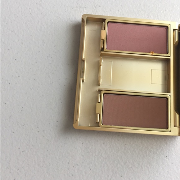 Estee Lauder blush duo - Picture 2 of 4